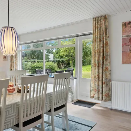 펜션 3 Bedroom Stunning In *