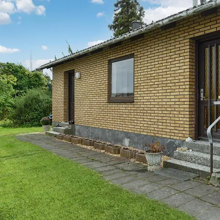 3 Bedroom Stunning In 马斯塔尔